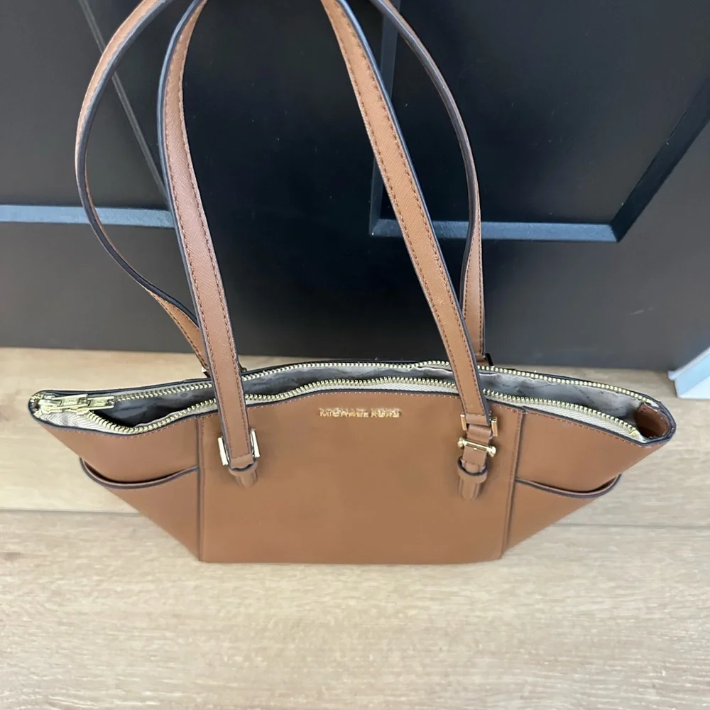 MICHAEL KORS BAG AND LARGE WALLET- BROWN - Picture 3 of 9